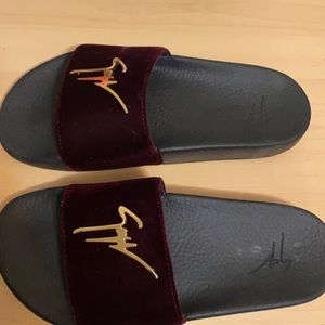 Giuseppe women slides